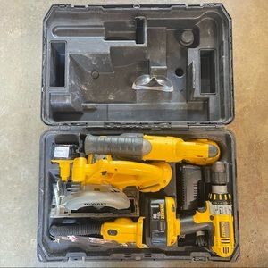 SOLD DeWalt 18v (4) Piece Cordless Power Tool Set, With Hard Tool Case, Charger